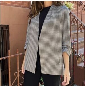 Aritzia Checkered Power Hip Blazer